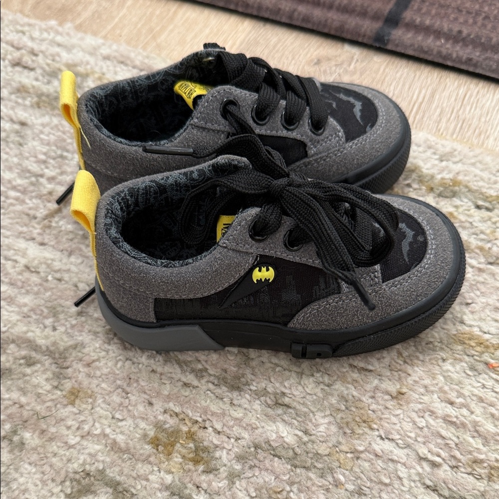 Kids Black and Gray Shoes with Yellow Accents new never used Batman